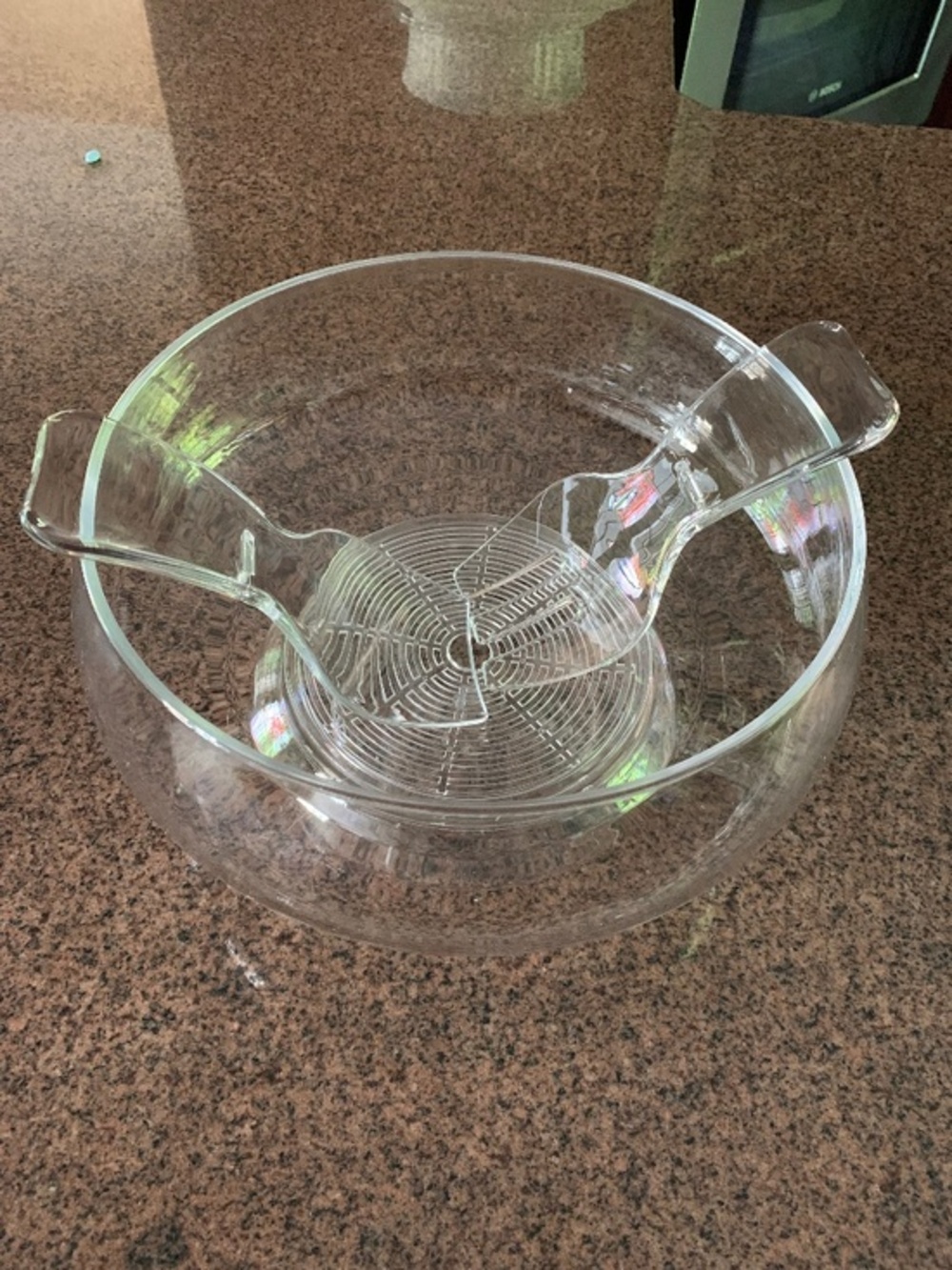 New Acrylic Chilled 10 inch Salad Bowl with Servers
